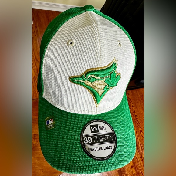 Beautiful St. Pat Blue Jays Cap - Picture 3 of 4